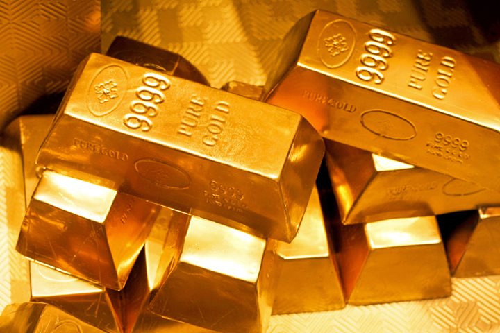 Investing in Gold: Coins, ETFs, and Stocks
