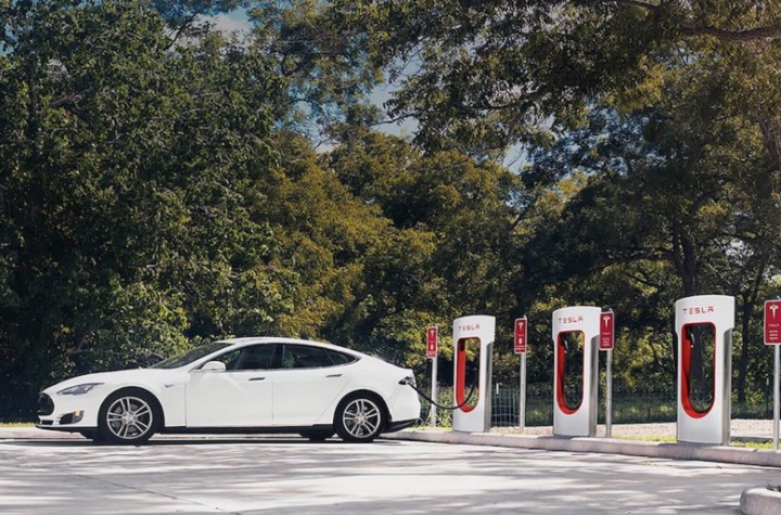 Tesla Not Only Increasing Model 3 Production, Also Expanding Supercharger Network