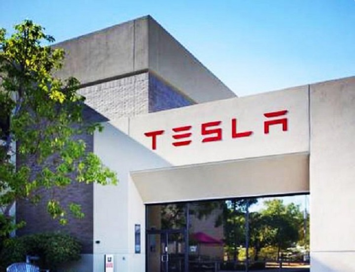 Tesla: Source Of Investor Lust, Or Just Another Tech Bust?