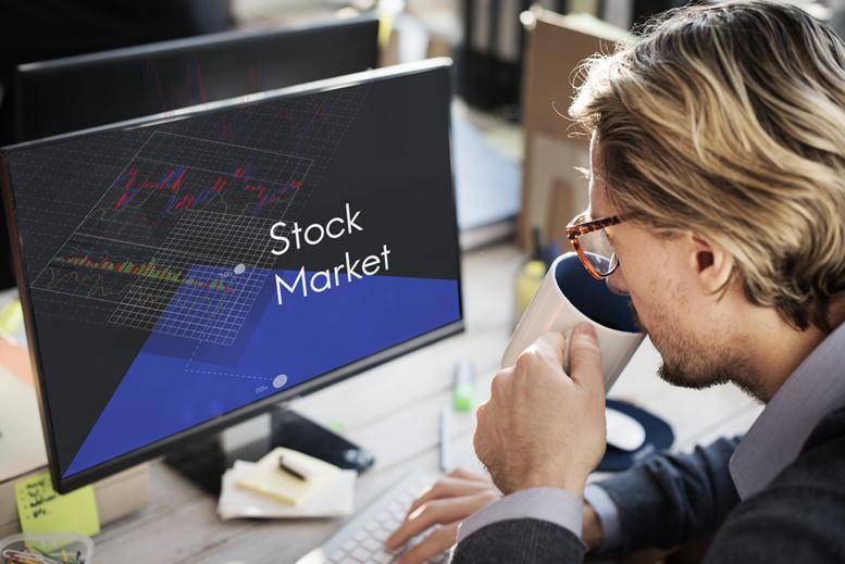 The Pros and Cons of Online Stock Trading What to Look for when Investing Online