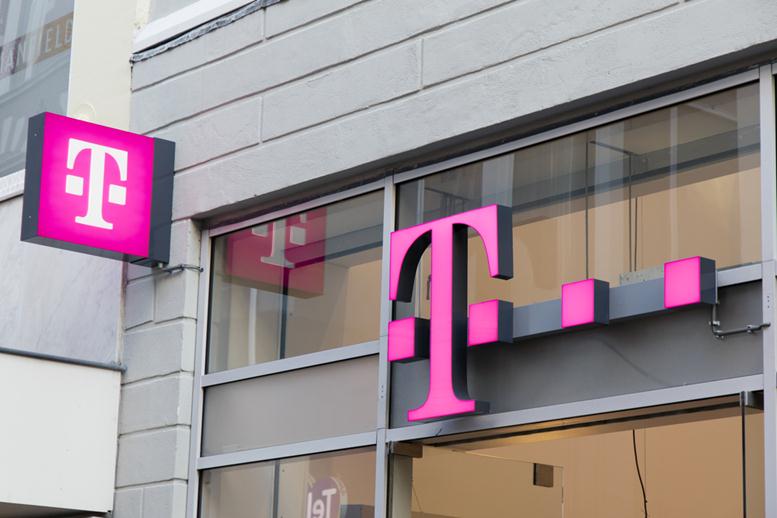 T-Mobile and Sprint Speculated to Marry, Shares Surge