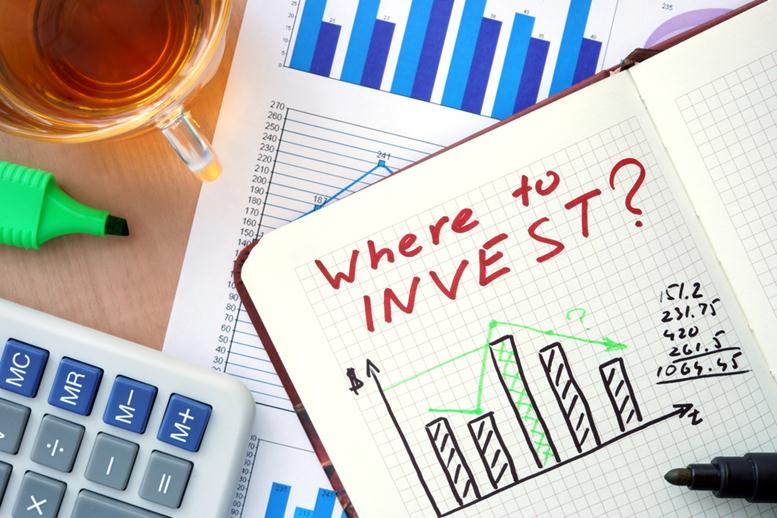 Tracking Stocks and Investing Your Cash | How Mock Portfolios and Virtual Investing Can Help You