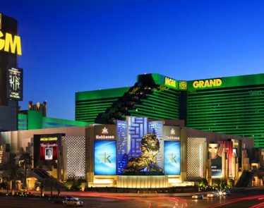 Analyst Downgrades MGM Resorts International