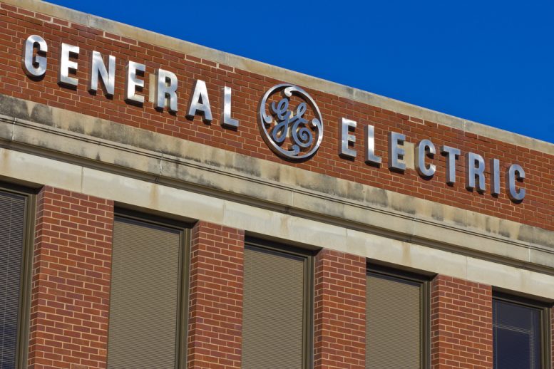 Market Movers: General Electric Shares Fall To Five-Year Low