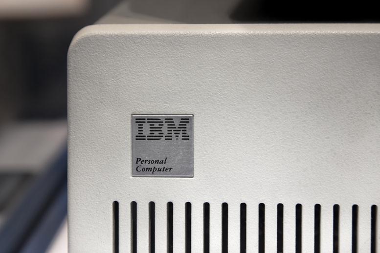 IBM Makes Comeback: Strategic Imperatives Growth, Mainframe Computer, and Investment Returns