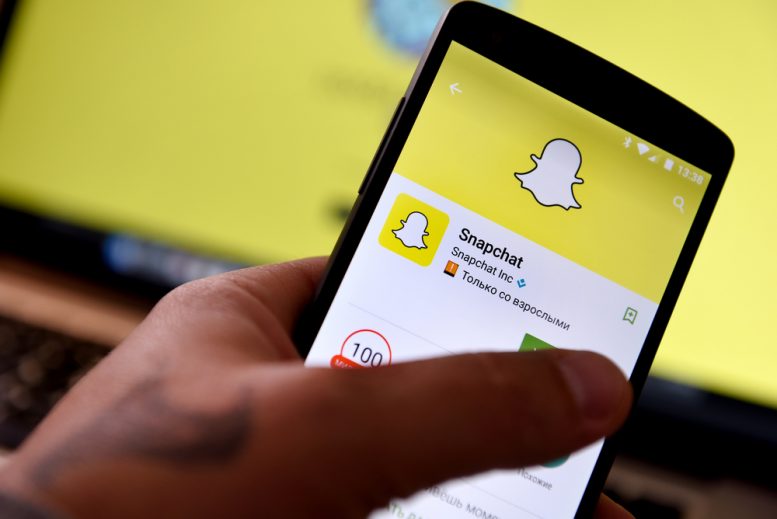 Snapchat Will Separate “Social” from “Media”