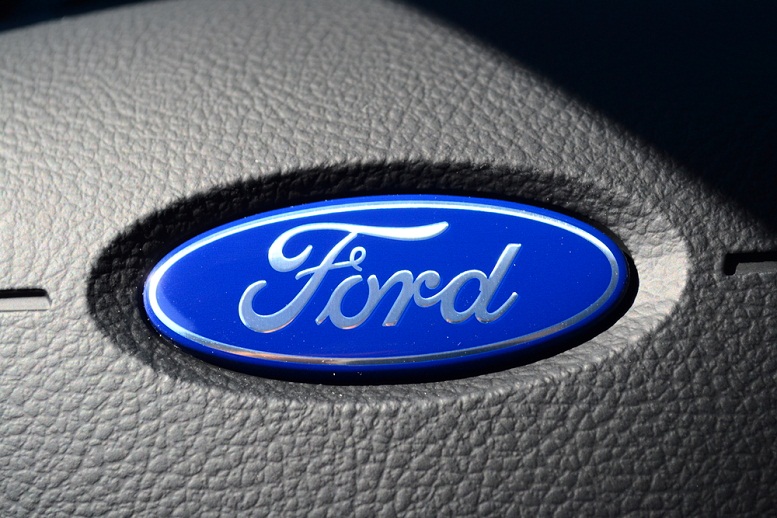 Ford Looking to Sell Cars Online?