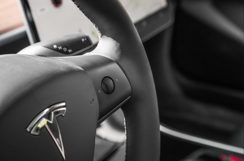 Tesla Reaches Model 3 Production Target