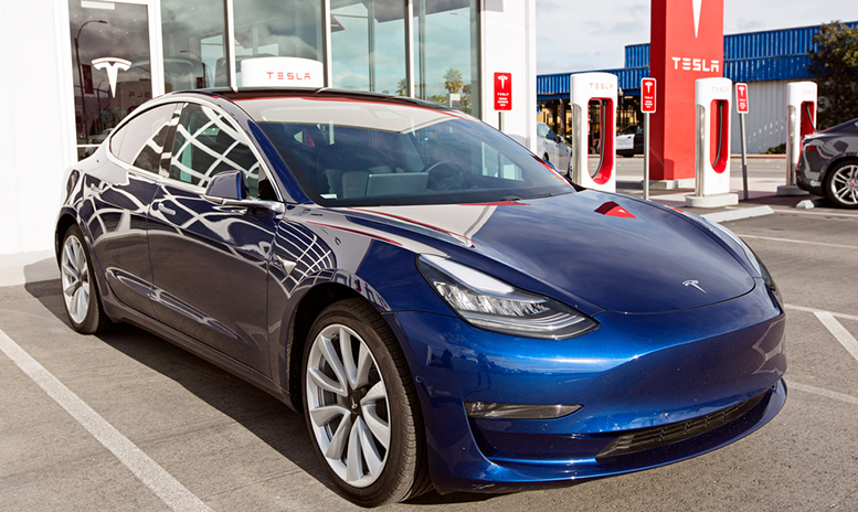 Consumer Reports Recommends Tesla Model 3