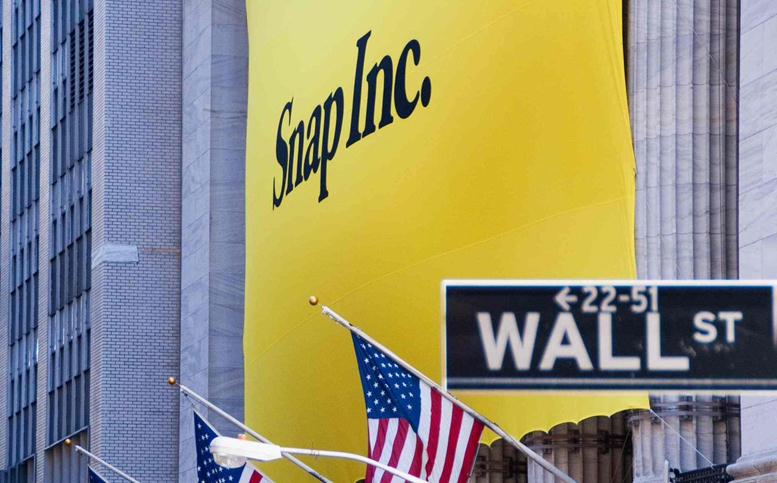 Is the Big Dip in Snap Share Price Offering a Buying Opportunity?