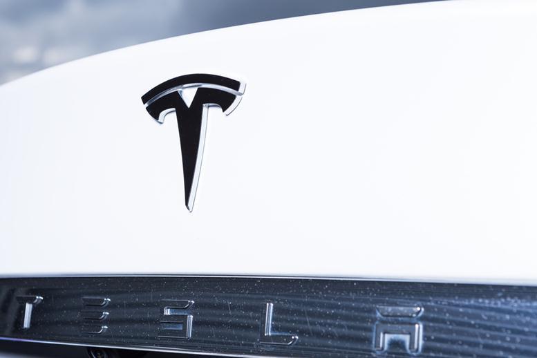 Tesla Shares to Increase By More Than 70%? One Analyst Says Yes