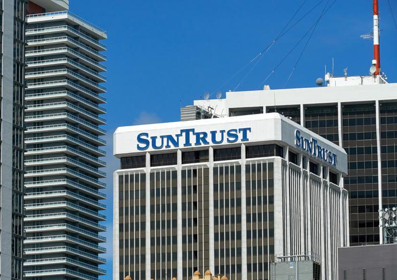 SunTrust Analysts Slash NFLX Stock Price Target to $355