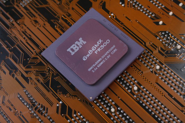 IBM Stock: All Eyes On Upcoming Quarterly Earnings