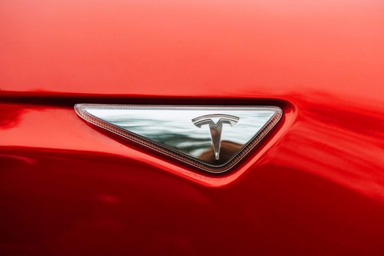 TSLA Stock Extends Rally On Bullish Commentary from Baird