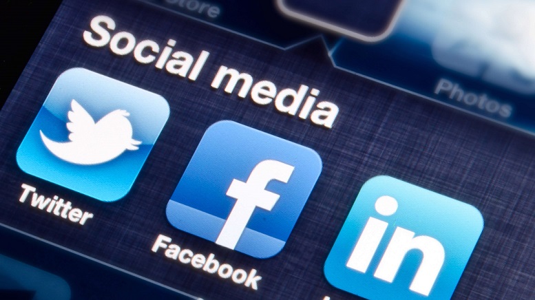 Social Media Stocks: Is Twitter or Facebook the Better Choice for 2020?