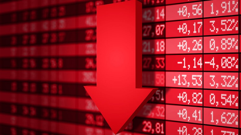 FSLR Stock Drops 15% After Missing Q4 Estimates