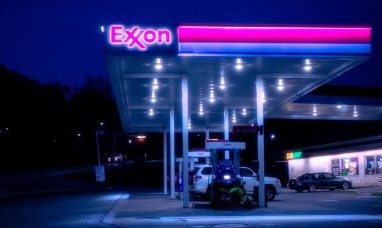 FTC Approves Exxon Mobil-Pioneer Deal, Ex-CEO Barred