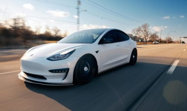Tesla Stock Rises Amid Monster 40% Rally